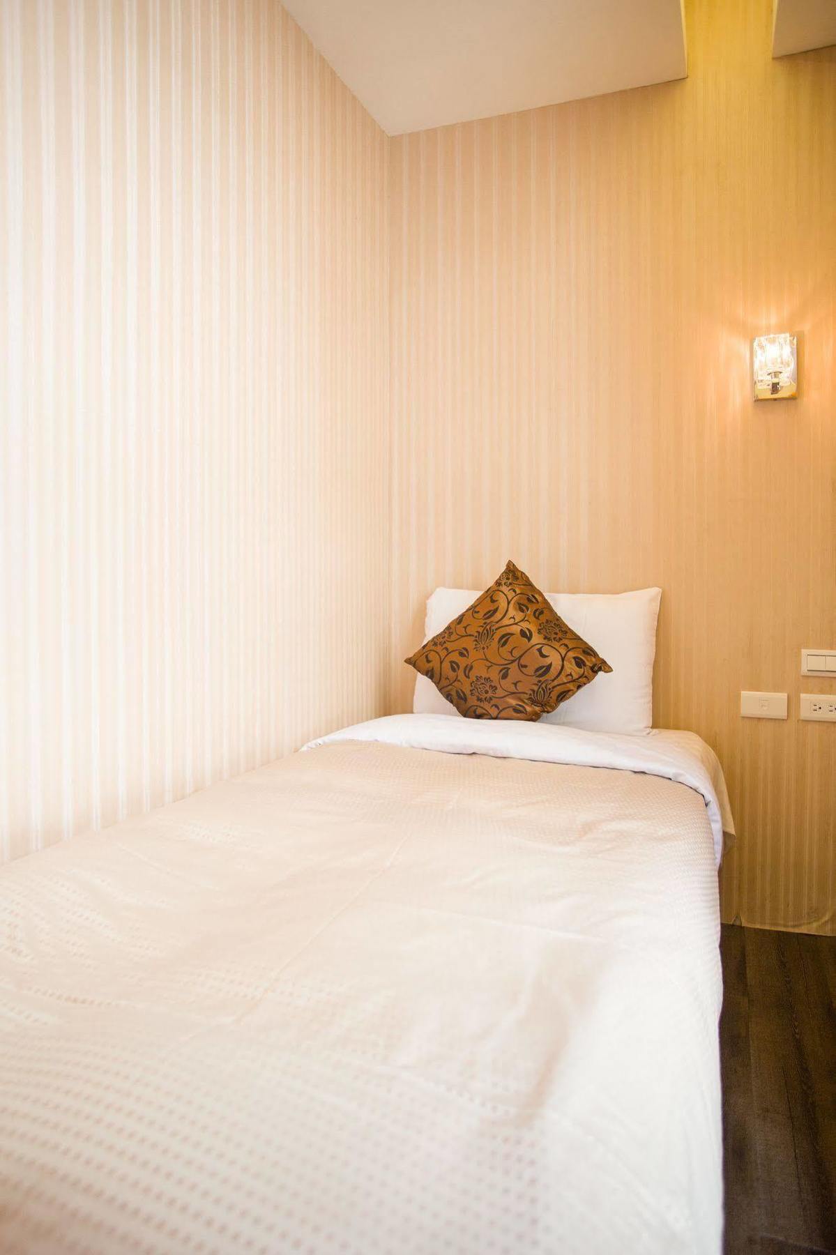 Lio Hotel - Ximending Tajpej Buitenkant foto